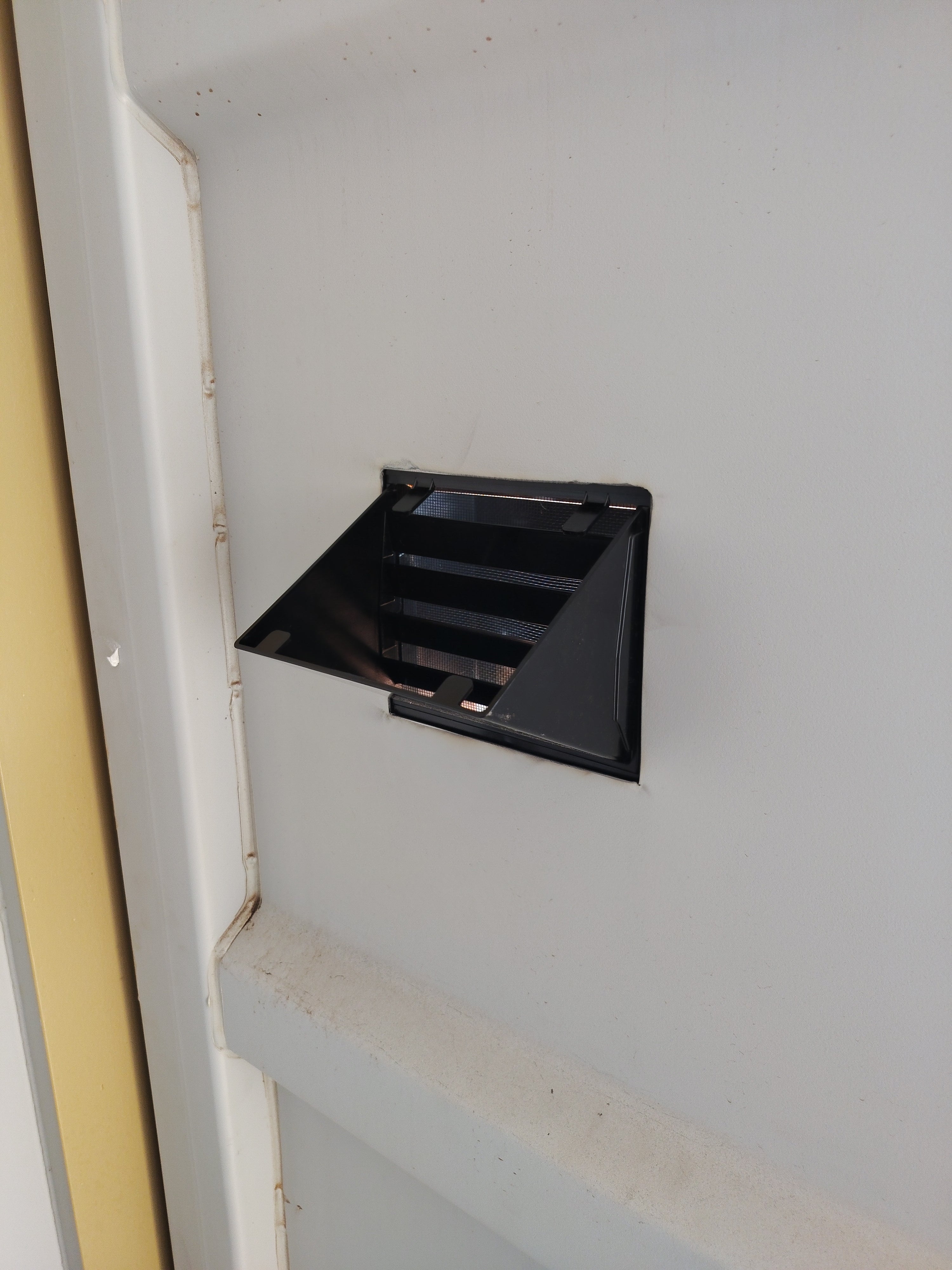 Dry-Con X ® 20' (20ft) Container Kit - Exhaust on doors, Intake on backwall